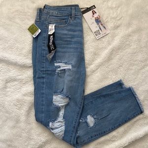 Cello high waisted distressed jeans. New with tags.